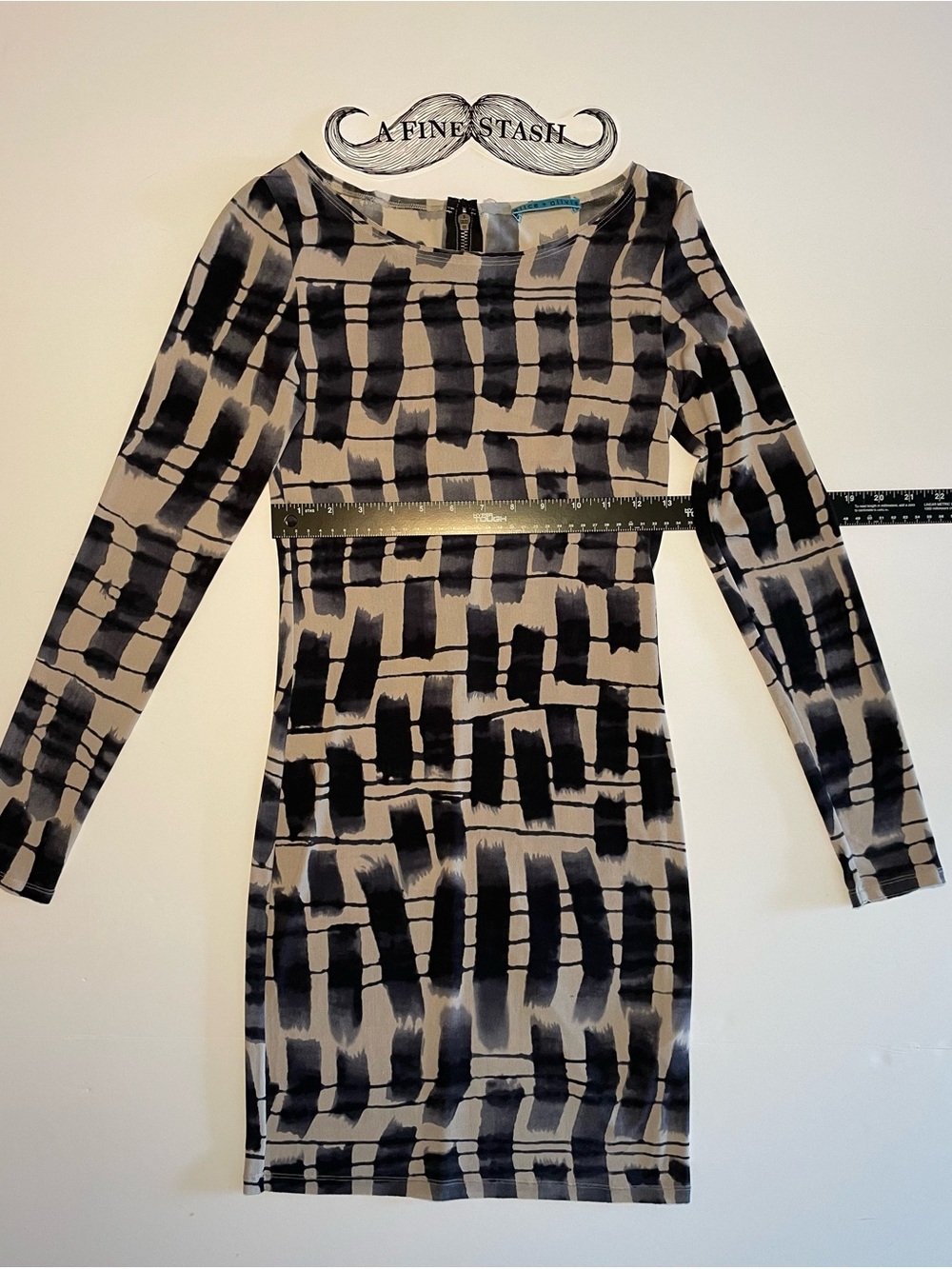 Alice + Olivia Black and Beige Long Sleeve Abstract Bodycon Dress